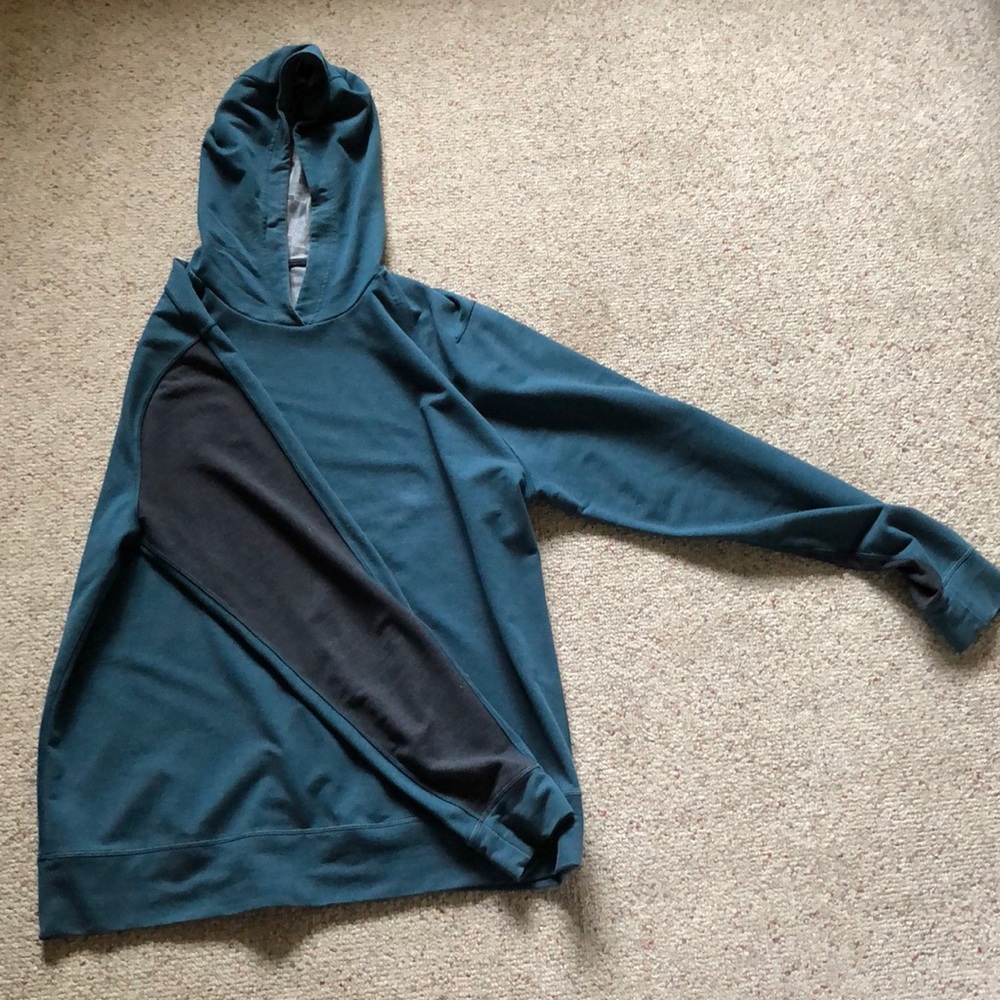Lulu lemon sweatshirt
